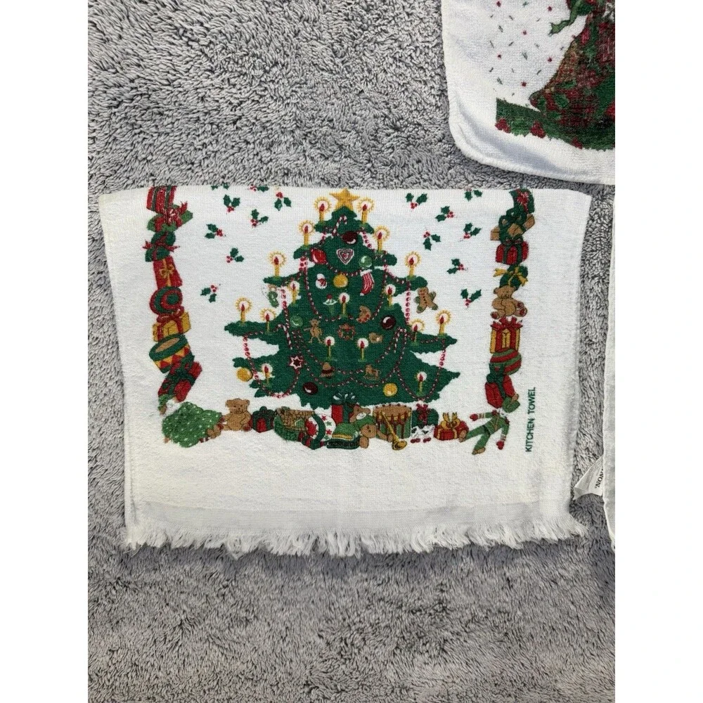 3 Vintage Christmas Cotton Kitchen‎ Towels Fringe Santa Reindeer Tree Cannon B&D